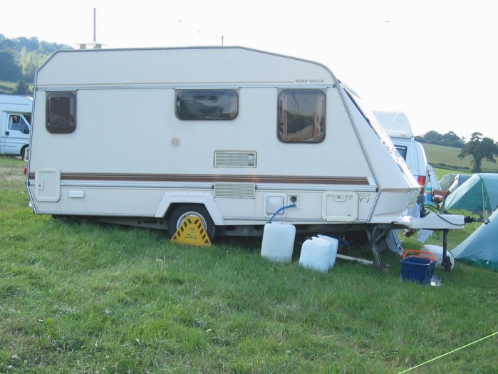 142_4232.jpg (108525 bytes)