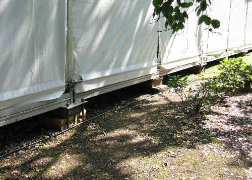 157_5732sm.jpg (85845 bytes)