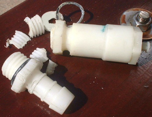 blowoffvalvestrippedthreads2.JPG (47004 bytes)