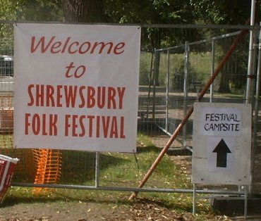 welcomesign.JPG (33827 bytes)